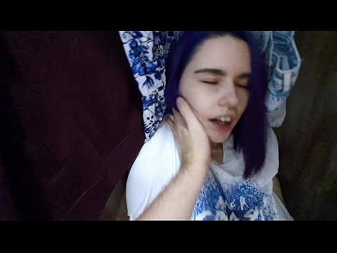 ❤️ Ya sami kanwata a cikin kabad ya taimaka mata Batsa vk ❌️